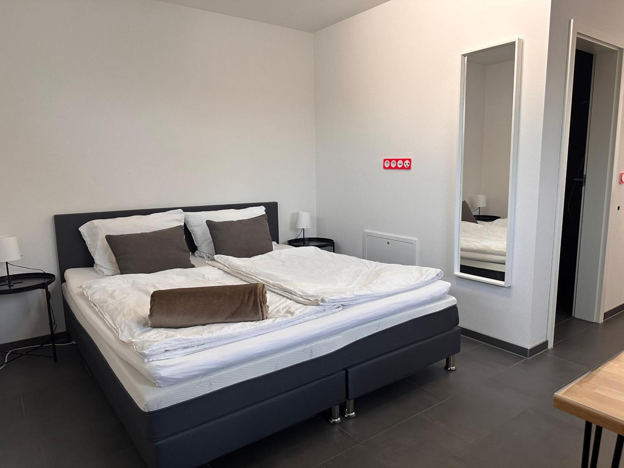 Niederalteich Ferienzimmer Frank, Self-Check-In Nach 21Uhr מראה חיצוני תמונה
